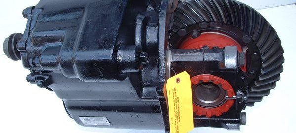 Heavy truck differential carrier tagged for exchange